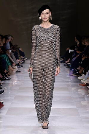 ジョルジオ アルマーニ プリヴェ(GIORGIO ARMANI PRIVÉ) 2024-25年秋冬ウィメンズコレクション  - 写真48