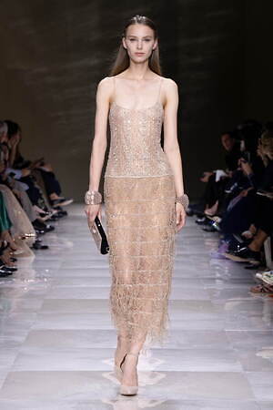 ジョルジオ アルマーニ プリヴェ(GIORGIO ARMANI PRIVÉ) 2024-25年秋冬ウィメンズコレクション  - 写真78