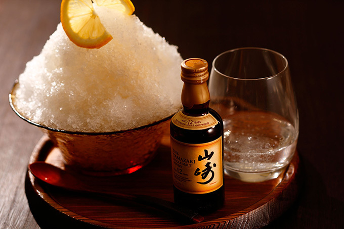 ウイスキーかき氷「みぞれ山崎」が京都の屋上ハイボールガーデン「空床」で限定発売 | 写真