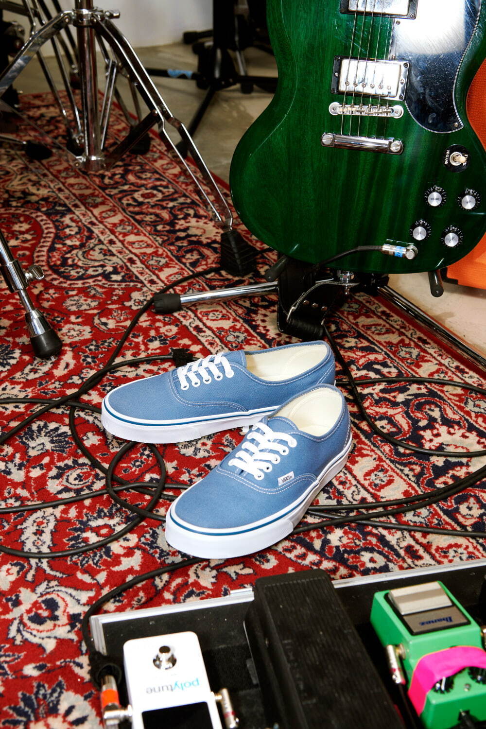 ヴァンズ(Vans) オーセンティック｜写真2