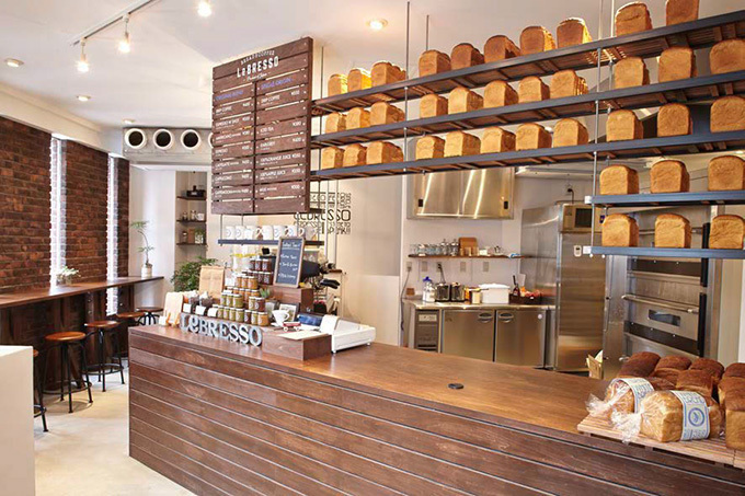 食パン専門店×コーヒースタンド「レブレッソ」が大阪にオープン | 写真