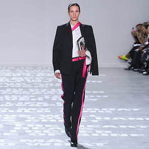 ヘルムート ラング(HELMUT LANG) 2024年春夏ウィメンズ&メンズコレクション  - 写真1