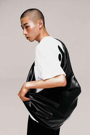 フミト ガンリュウ(FUMITO GANRYU) 2024-25年秋冬ウィメンズ&メンズコレクション  - 写真15