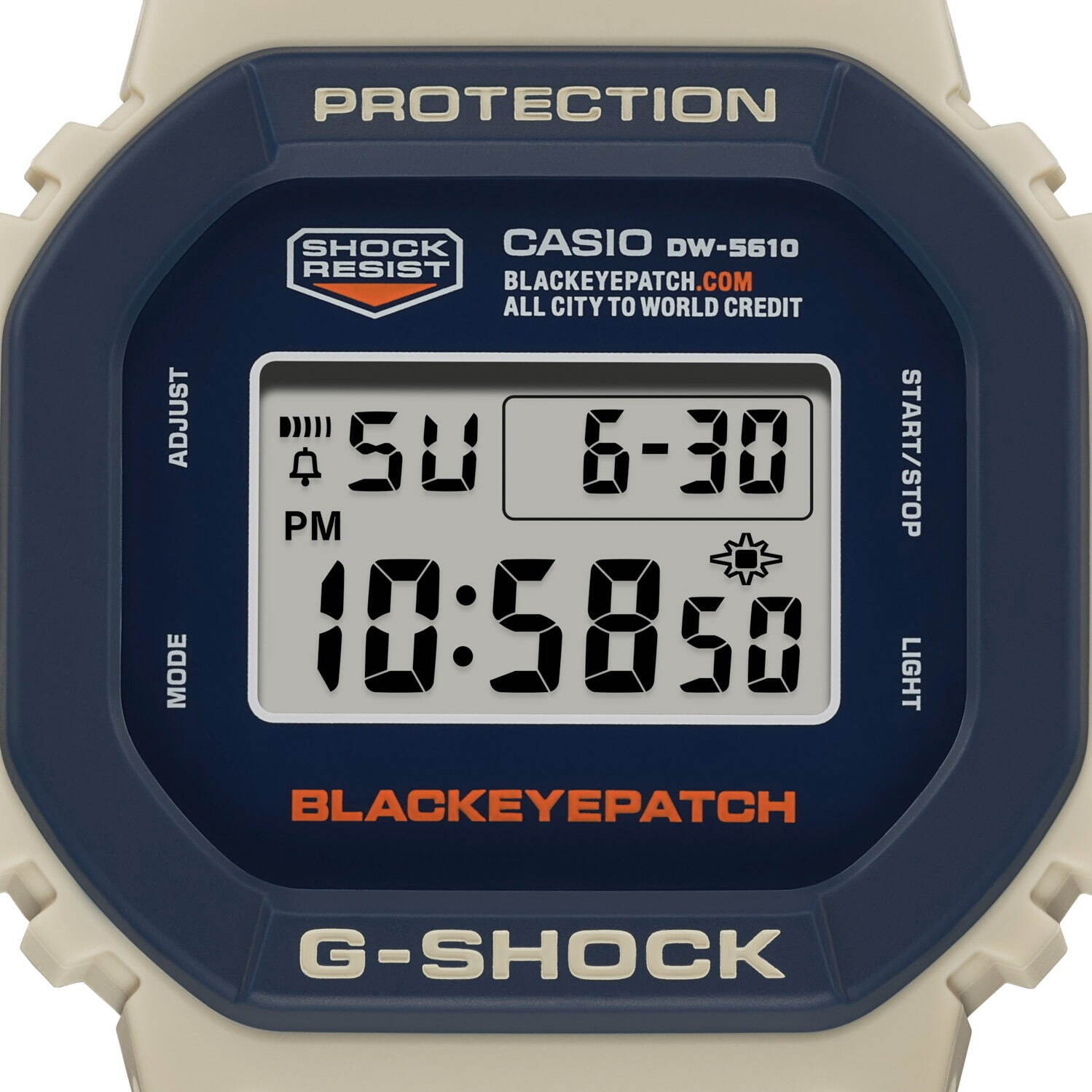 G-SHOCK×ブラック アイ パッチの角型腕時計、暗闇に浮かぶ“純正