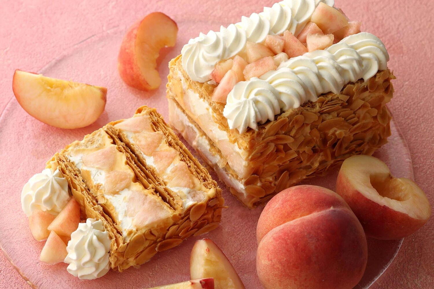 キハチ 青山本店「KIHACHIの白桃パイ」