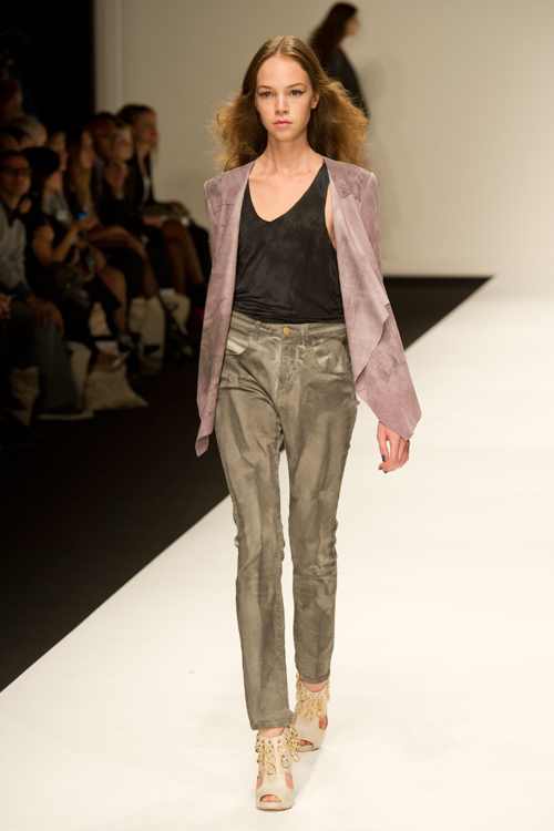 フェルダー フェルダー 2011年春夏<span>コレクション</span> - 写真37
