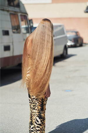 ストックホルム サーフボード クラブ(Stockholm Surfboard Club) 2025年春夏ウィメンズ&メンズコレクション  - 写真2