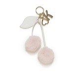 ファーファー“煌めくチェリー”ニットカーディガン＆大粒ビジューのビスチェなど、上國料萌衣とコラボ｜写真38