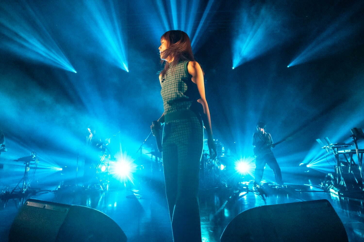 ワンマンライブ｜iriのワンマンライブが東京ガーデンシアター＆グランキューブ⼤阪で開催