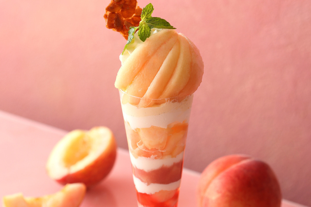 キハチ カフェ“ごろっと白桃”夏限定パフェ＆ナポレオンパイ、桃スイーツづくしのアフタヌーンティーも