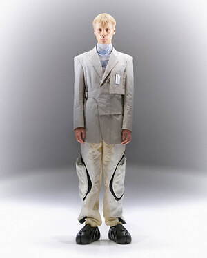 バルムング(BALMUNG) 2024-25年秋冬ウィメンズ&メンズコレクション  - 写真8