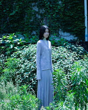 マメ クロゴウチ(Mame Kurogouchi) 2024-25年秋冬ウィメンズコレクション  - 写真13