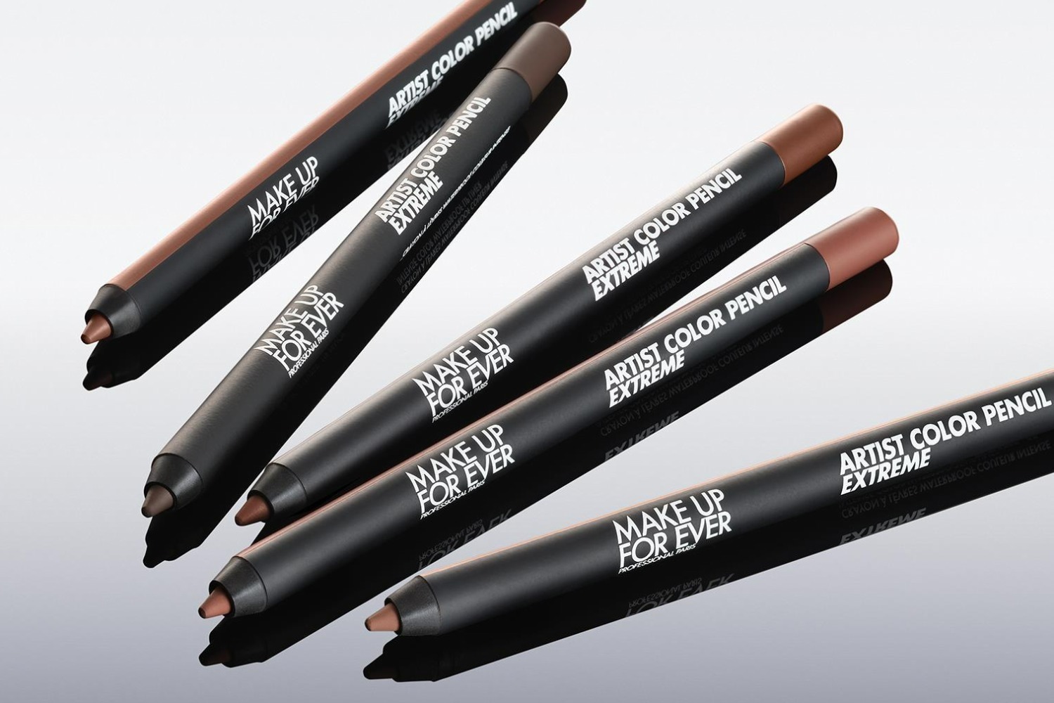 コーラル｜メイクアップフォーエバー24年秋コスメ、“濃密マット＆クリーミー”な仕上がりのリップライナー