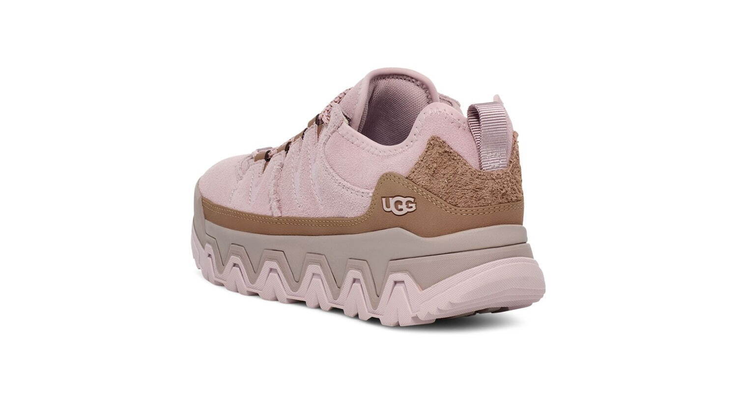 写真26/32｜UGG「キャップトレイル」スニーカー、“ギザギザ”厚底