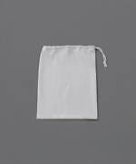 ヨー ビオトープ初のスイムウェア、“胸元ギャザー入り”シンプルなホルターネック×ワンピース型｜写真6