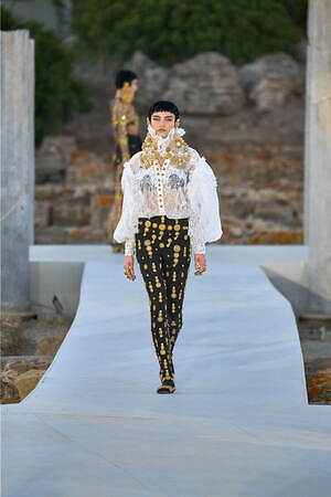 ドルチェ＆ガッバーナ アルタ モーダ(DOLCE&GABBANA Alta Moda) 2024-25年秋冬ウィメンズコレクション  - 写真18