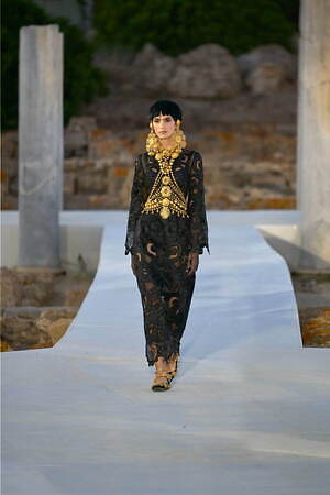 ドルチェ＆ガッバーナ アルタ モーダ(DOLCE&GABBANA Alta Moda) 2024-25年秋冬ウィメンズコレクション  - 写真36