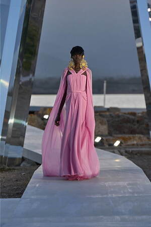 ドルチェ＆ガッバーナ アルタ モーダ(DOLCE&GABBANA Alta Moda) 2024-25年秋冬ウィメンズコレクション  - 写真59