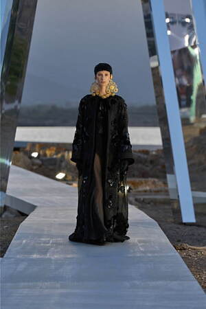 ドルチェ＆ガッバーナ アルタ モーダ(DOLCE&GABBANA Alta Moda) 2024-25年秋冬ウィメンズコレクション  - 写真62