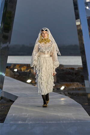 ドルチェ＆ガッバーナ アルタ モーダ(DOLCE&GABBANA Alta Moda) 2024-25年秋冬ウィメンズコレクション  - 写真74