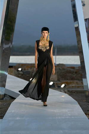 ドルチェ＆ガッバーナ アルタ モーダ(DOLCE&GABBANA Alta Moda) 2024-25年秋冬ウィメンズコレクション  - 写真8