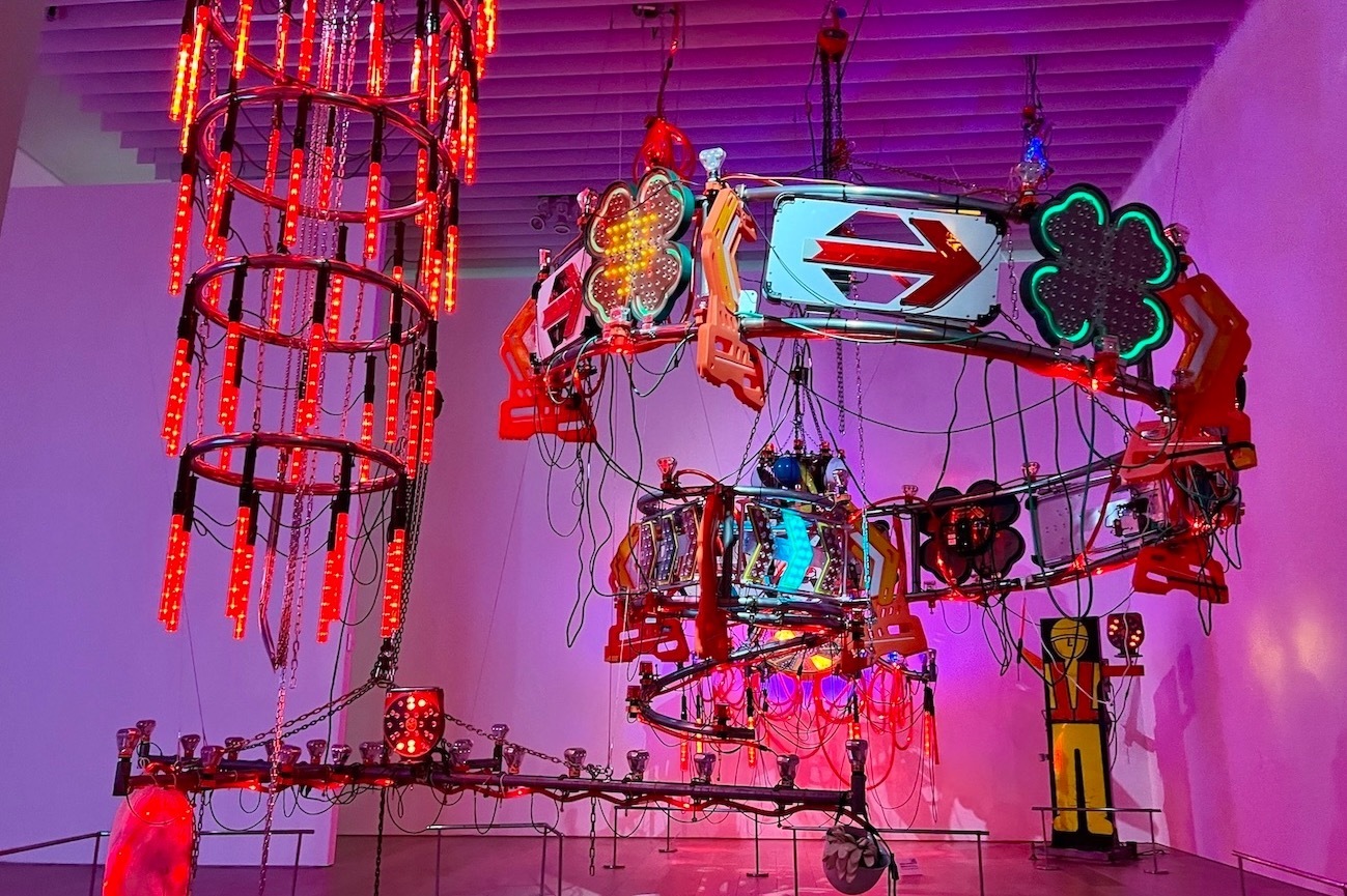 美術館｜サイドコアの個展がワタリウム美術館で - “都市の暗部”に着目したアートプロジェクトなどを紹介