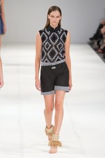 プリングル オブ スコットランドのミニマル＆モダンなコレクション - ロンドン・ファッション・ウィーク 2011年春夏｜写真16