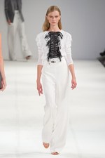 プリングル オブ スコットランドのミニマル＆モダンなコレクション - ロンドン・ファッション・ウィーク 2011年春夏｜写真19