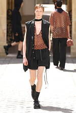 ベッドフォードの25年春夏、水滴模様のシアーシャツ＆“刺繍風”花柄プリントのデニムショーツ｜写真2