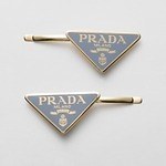 プラダのウィメンズ財布、“ローズ”柄×パールグレーのレザー二つ折り＆ミニ財布も｜写真11