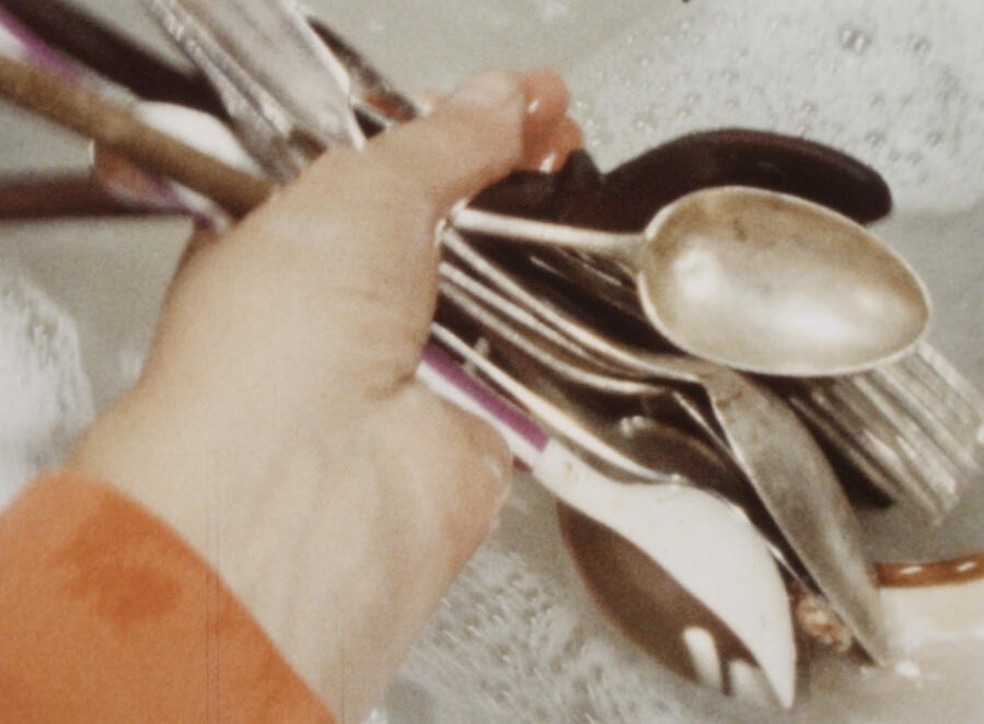 マルガレーテ・ラスペ 《明日も、明日も、そしてまた明日も、スウィングさせる!》 1974年
©Deutsche Kinemathek / Margaret Raspé