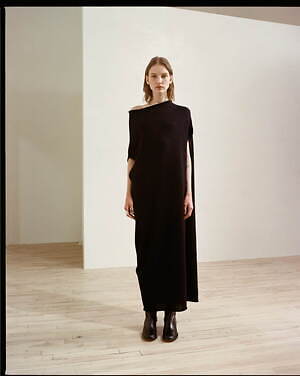 ローレン マヌーギアン(LAUREN MANOOGIAN) 2025年リゾートウィメンズコレクション  - 写真22