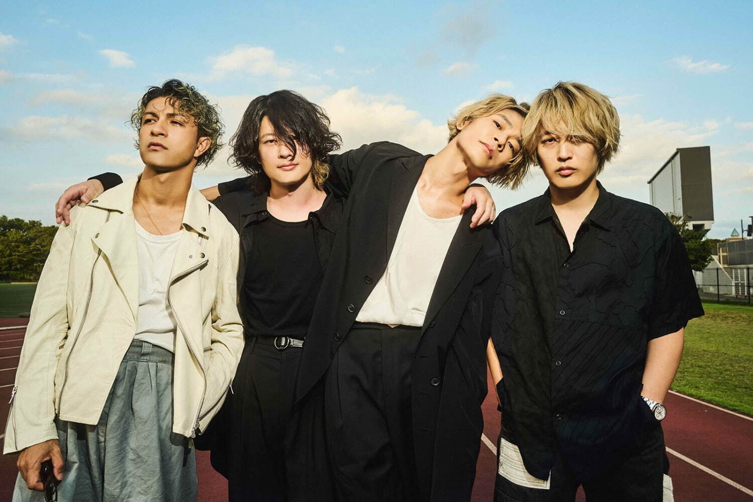 Alexandros]新CDシングル「SINGLE 2」ライブ映像や駅メロ