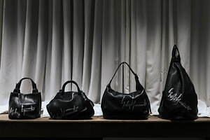 ディスコード ヨウジヤマモトのアイコンバッグを“リメイク・再構築”した1点物、新宿で先行発売｜写真20