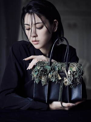 Yohji Yamamoto ヨウジヤマモト　コロンとした小さな可愛いバッグ Yohji Yamamoto ヨウジヤマモト コロンとした小さな可愛いバ