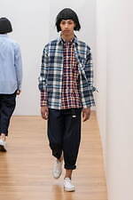 コム デ ギャルソン・シャツ 2025年春夏コレクション - 軽快なディスプロポーション｜写真9