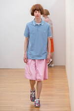 コム デ ギャルソン・シャツ 2025年春夏コレクション - 軽快なディスプロポーション｜写真38