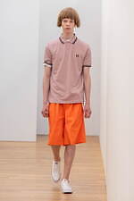 コム デ ギャルソン・シャツ 2025年春夏コレクション - 軽快なディスプロポーション｜写真40