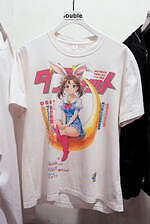 ダブレット25年春夏ウェア、“某平成の歌姫”風ロング丈Tシャツや生肉パッケージTシャツなど｜写真8