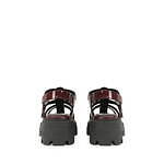 セルジオ ロッシ“煌めくクリスタルバックル”配したグルカサンダル、厚底ラグソールで｜写真12