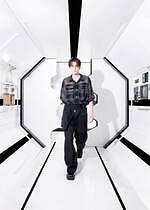 ダイリク 25年春夏コレクション、宇宙の旅を映すSF映画を撮るなら - ブランド初の映像作品も発表｜写真37