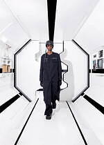 ダイリク 25年春夏コレクション、宇宙の旅を映すSF映画を撮るなら - ブランド初の映像作品も発表｜写真48