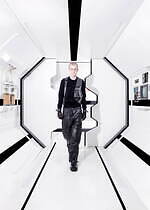 ダイリク 25年春夏コレクション、宇宙の旅を映すSF映画を撮るなら - ブランド初の映像作品も発表｜写真66