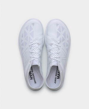 ジュンヤ ワタナベ マン×ニューバランスの白／黒スニーカー、“裸足に近い”ミニマルなシューズ｜写真18