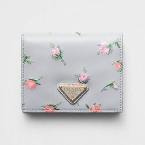 ゴヤール(GOYARD), ルイ・ヴィトン(LOUIS VUITTON), バレンシアガ(BALENCIAGA), プラダ(PRADA), フェンディ(FENDI), ディーゼル(DIESEL), ドルチェ＆ガッバーナ(DOLCE&GABBANA), ヴェルサーチェ(VERSACE) 2024年秋レディース財布｜写真10