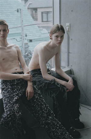 ミカゲ シン(MIKAGE SHIN) 2025年春夏ウィメンズ&メンズコレクション  - 写真3