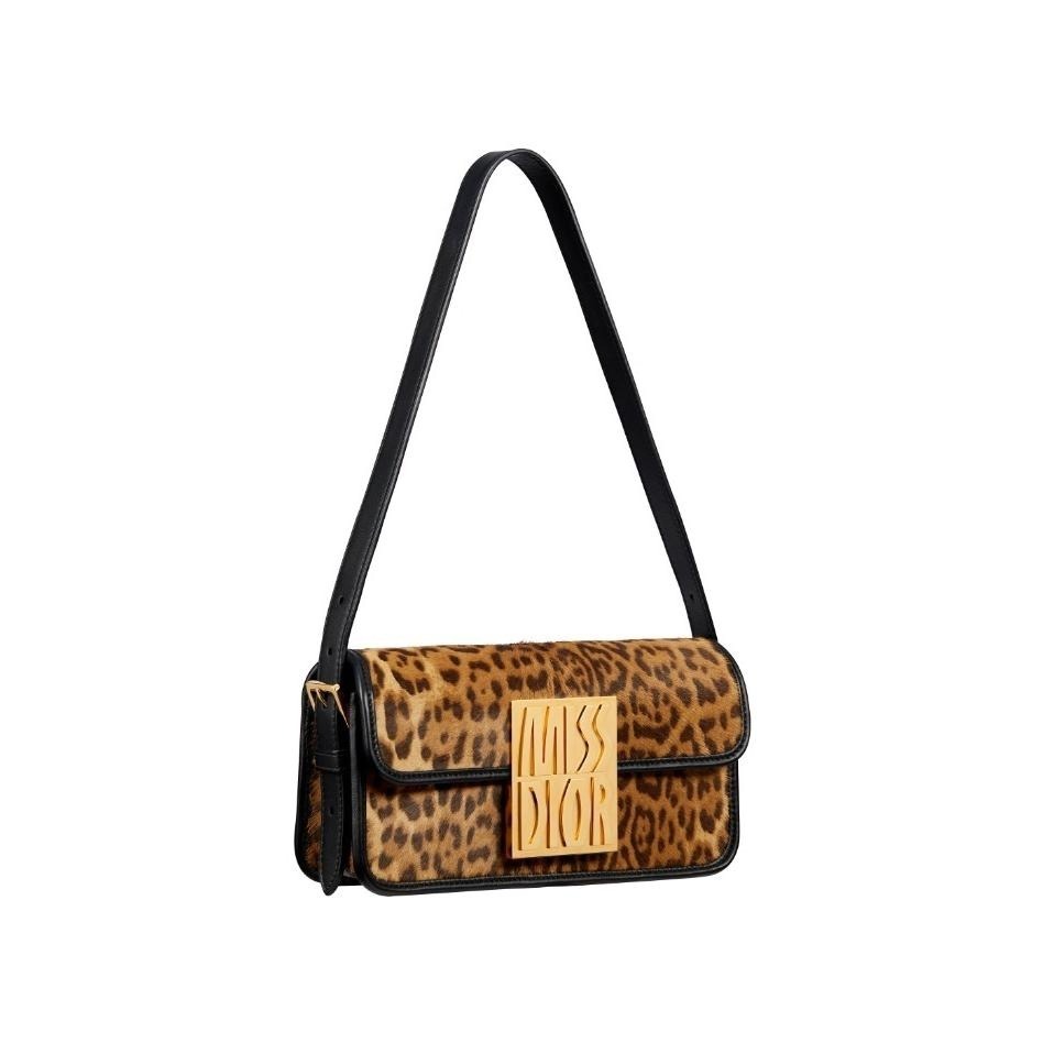コーデのアクセントに☆【DIOR】Miss Dior フラップバッグ DMA-032121_0669-1.jpg