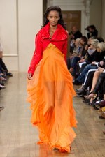 ジュリアン マクドナルドの華やかで繊細なコレクション　ロンドン・ファッション・ウィーク2011年春夏｜写真28