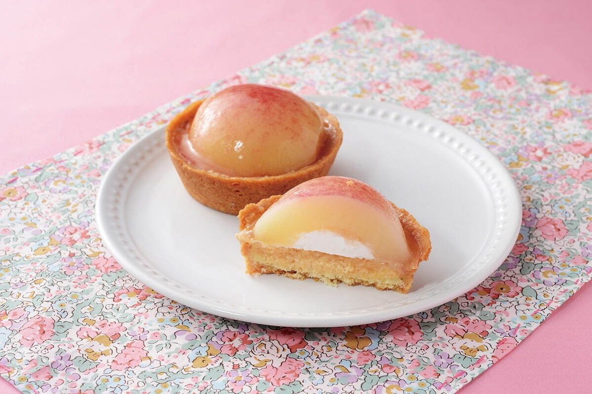 「ごろっとした1/2個分桃のタルト」319円