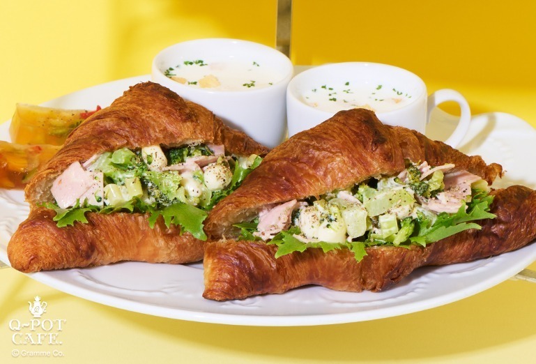 Q-pot CAFE.「ベアグミ」主役のアフタヌーンティー、“リボン”カップケーキやマカロンも｜写真8